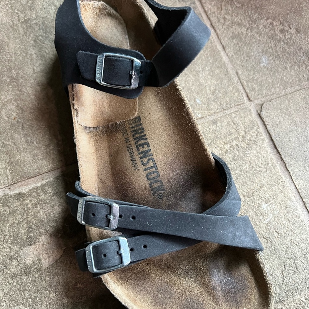 Birkenstock Kumba Sandals, US 9-9.5 or EU 40 - Picture 5 of 8
